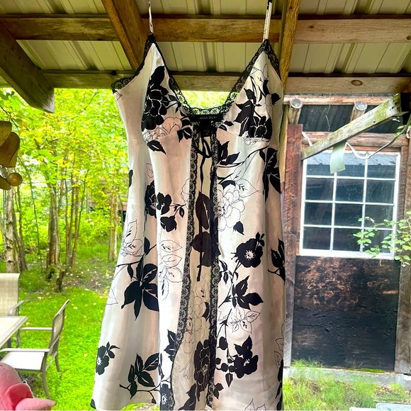 Victoria's Secret Other - Vintage Victoria’s Secret 2000 tie front